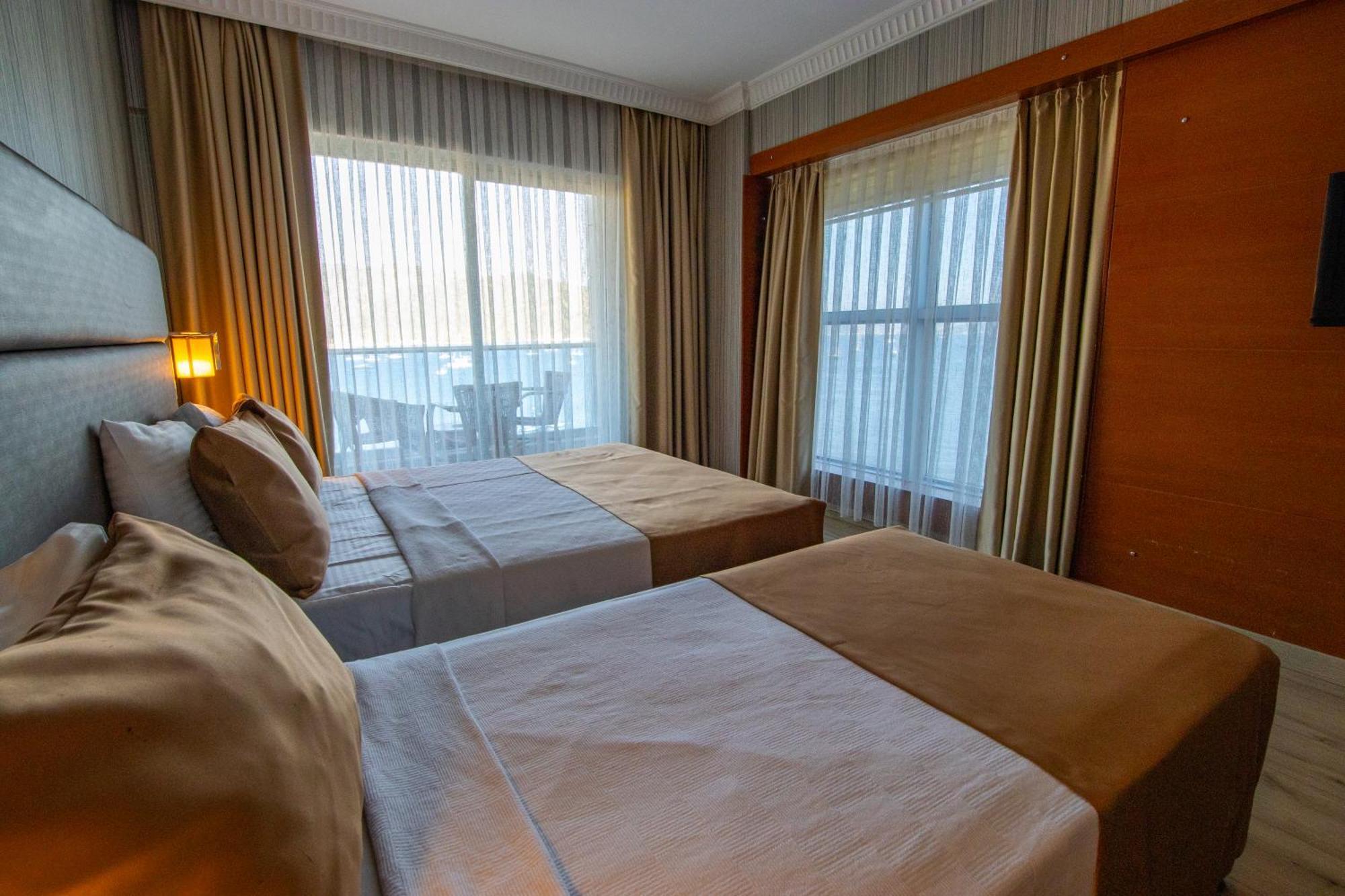 Point Beach Hotel Мармарис Экстерьер фото