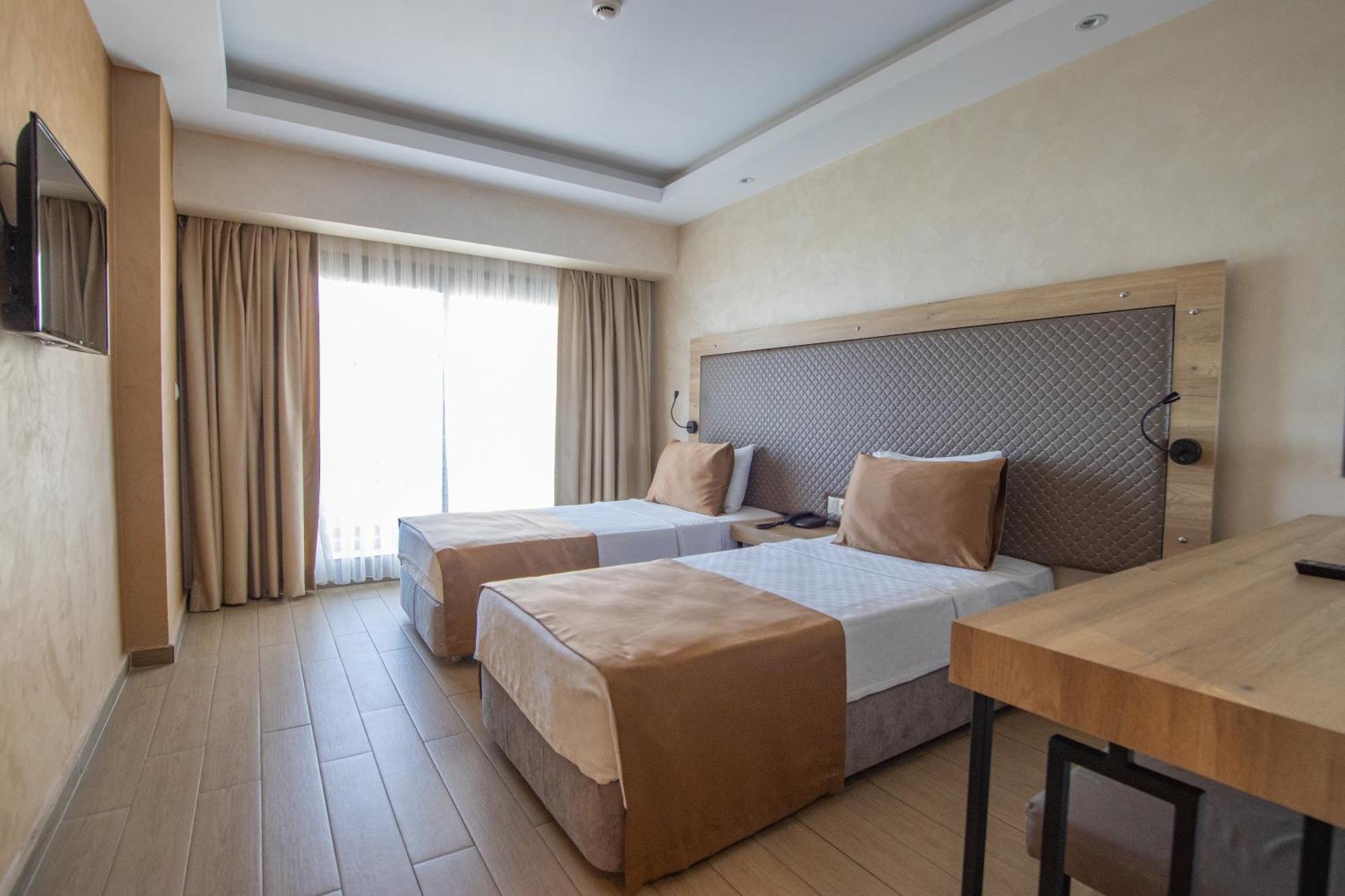 Point Beach Hotel Мармарис Экстерьер фото