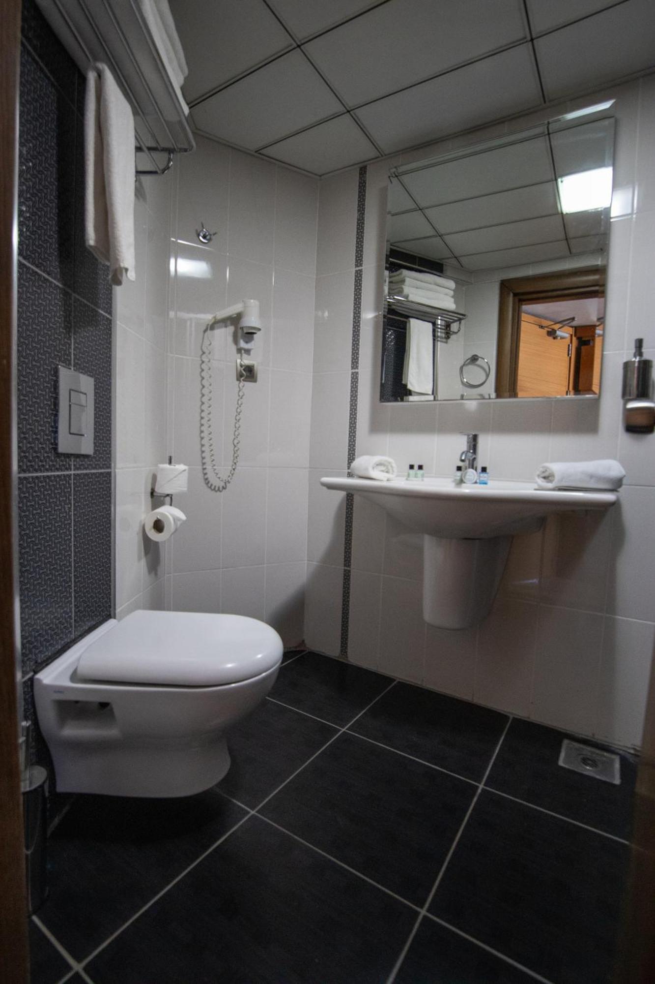 Point Beach Hotel Мармарис Экстерьер фото